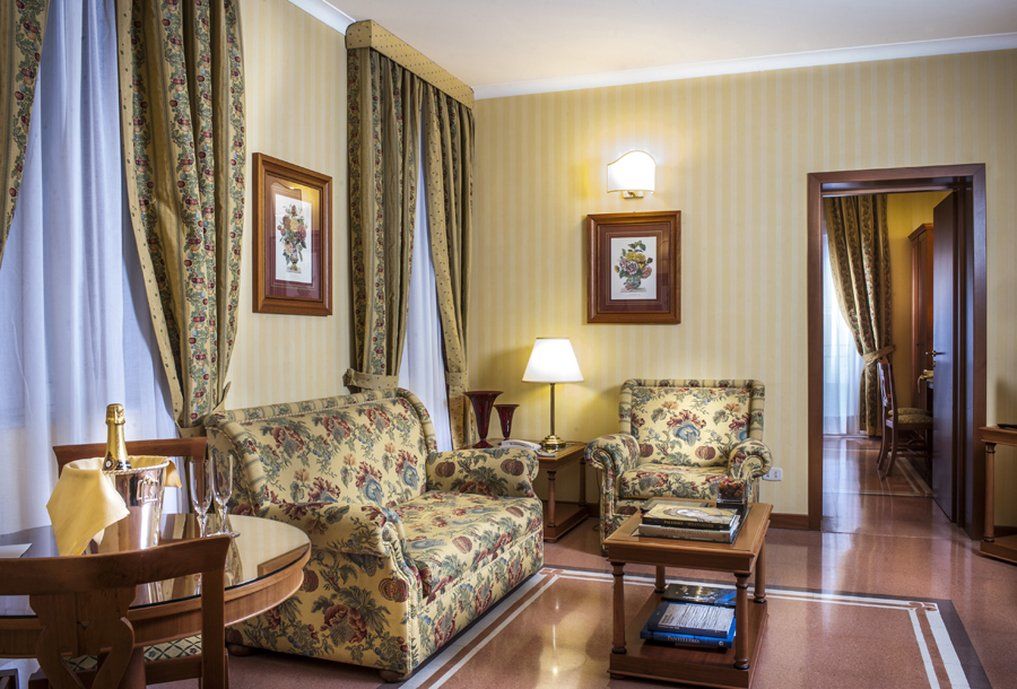 Hotel Residenza d'Aragona Palermo Esterno foto