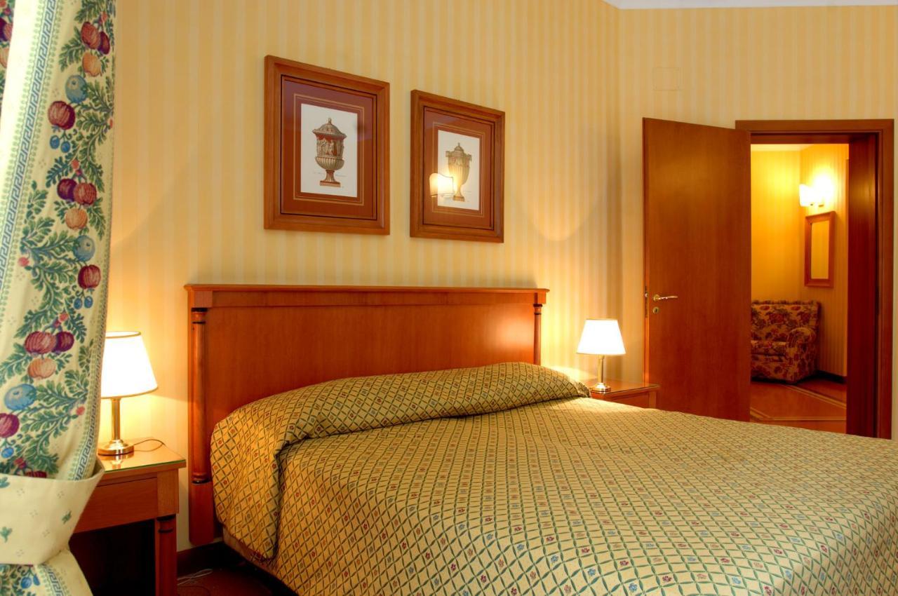 Hotel Residenza d'Aragona Palermo Esterno foto