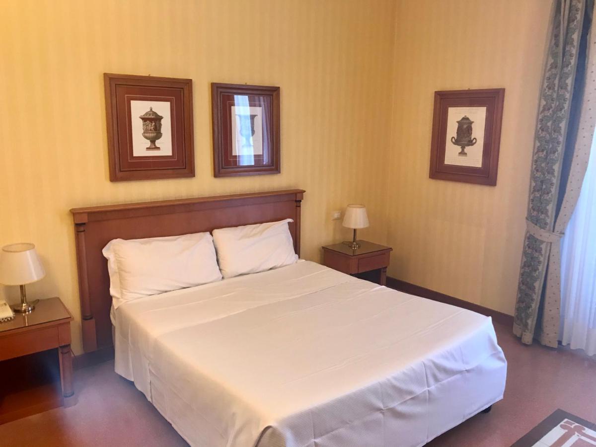 Hotel Residenza d'Aragona Palermo Esterno foto