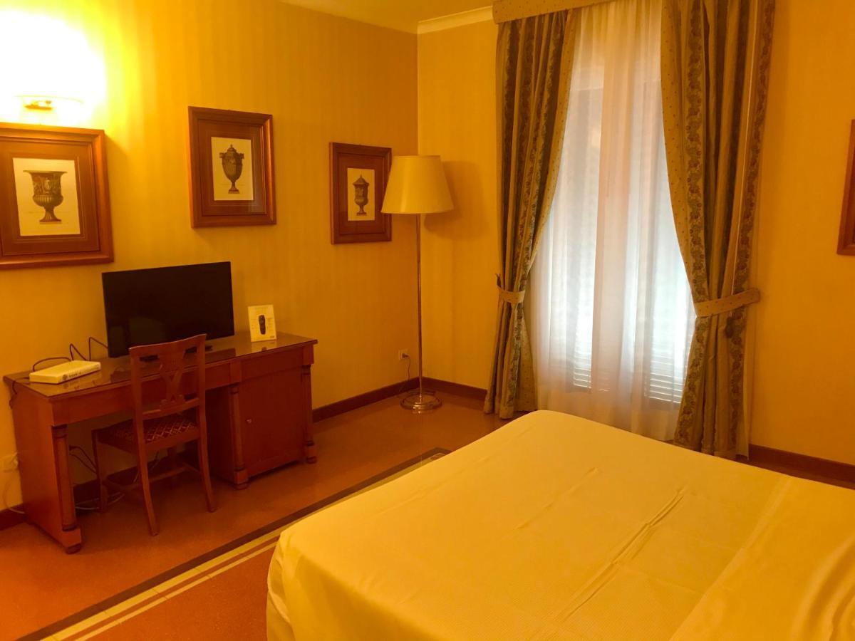Hotel Residenza d'Aragona Palermo Esterno foto
