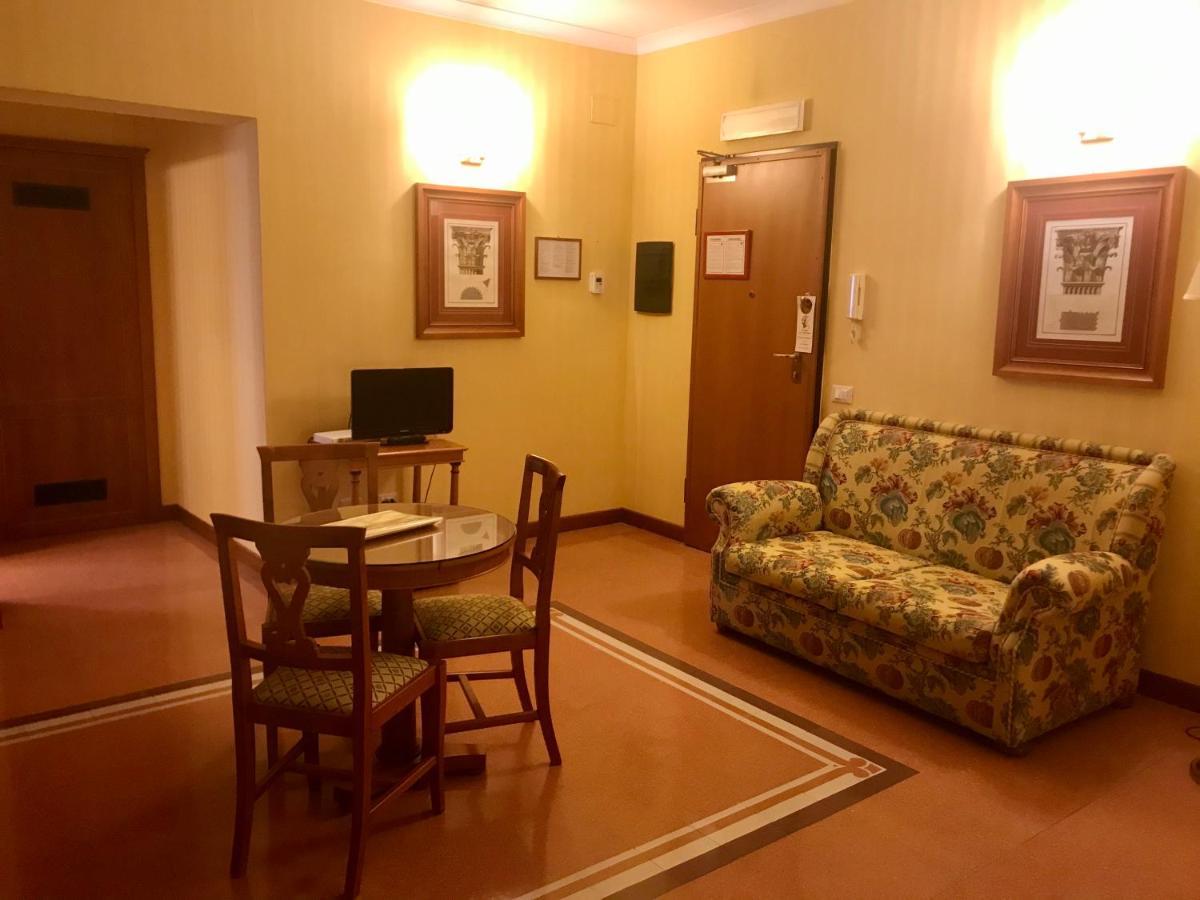 Hotel Residenza d'Aragona Palermo Esterno foto