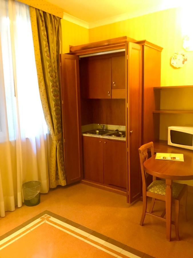 Hotel Residenza d'Aragona Palermo Esterno foto