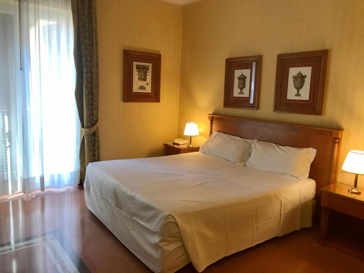 Hotel Residenza d'Aragona Palermo Esterno foto