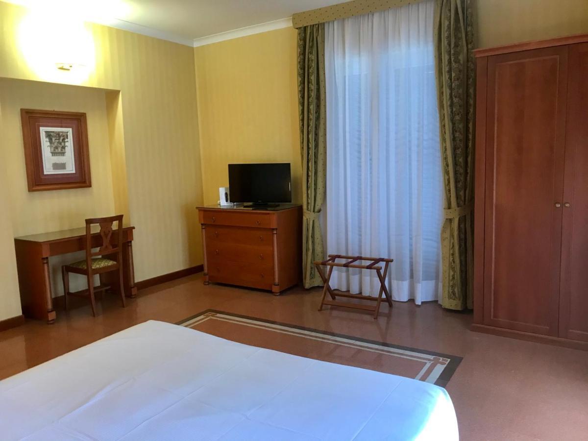 Hotel Residenza d'Aragona Palermo Esterno foto